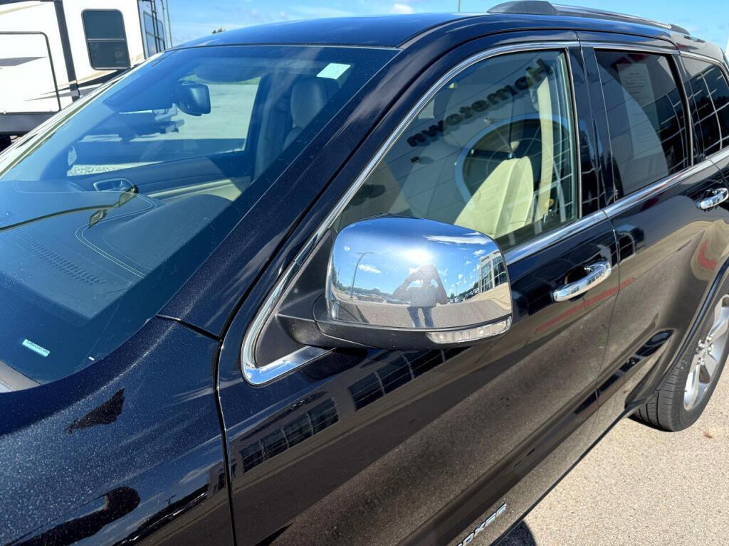 used 2015 Jeep Grand Cherokee car, priced at $8,995