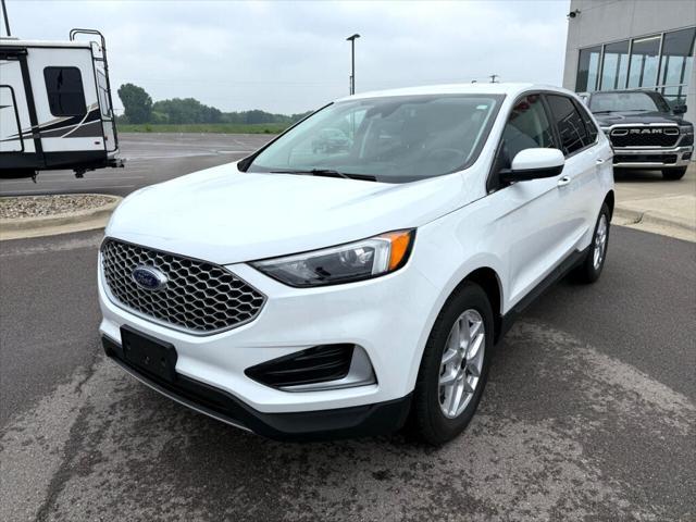 used 2024 Ford Edge car, priced at $26,495