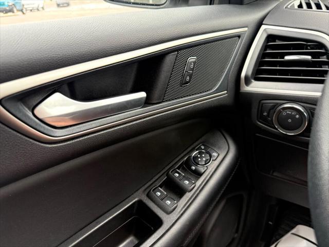 used 2024 Ford Edge car, priced at $26,495