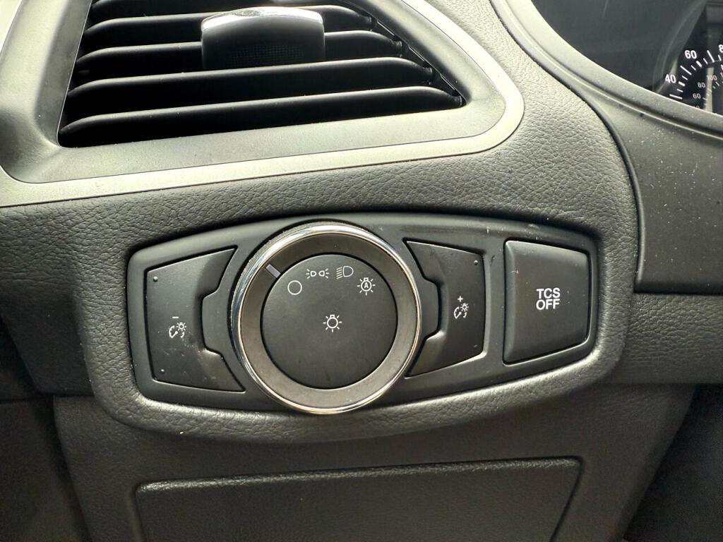 used 2024 Ford Edge car, priced at $25,649