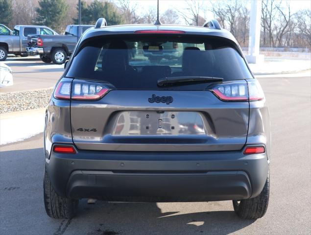 used 2023 Jeep Cherokee car, priced at $25,995