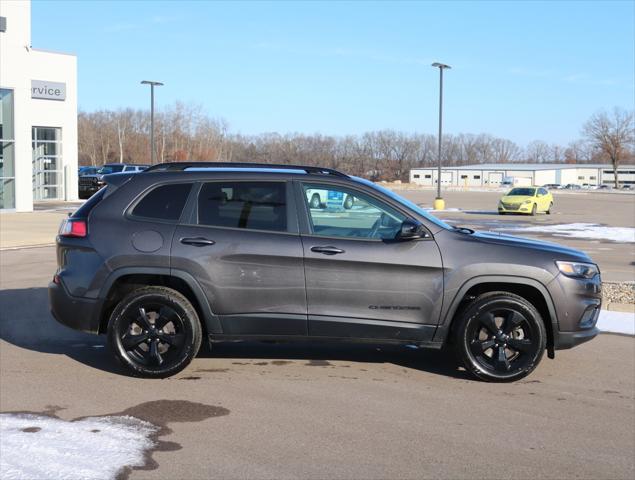 used 2023 Jeep Cherokee car, priced at $25,995