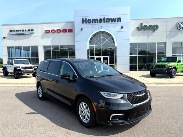 used 2024 Chrysler Pacifica car, priced at $35,995