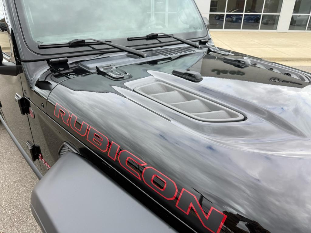 used 2024 Jeep Gladiator car, priced at $48,995