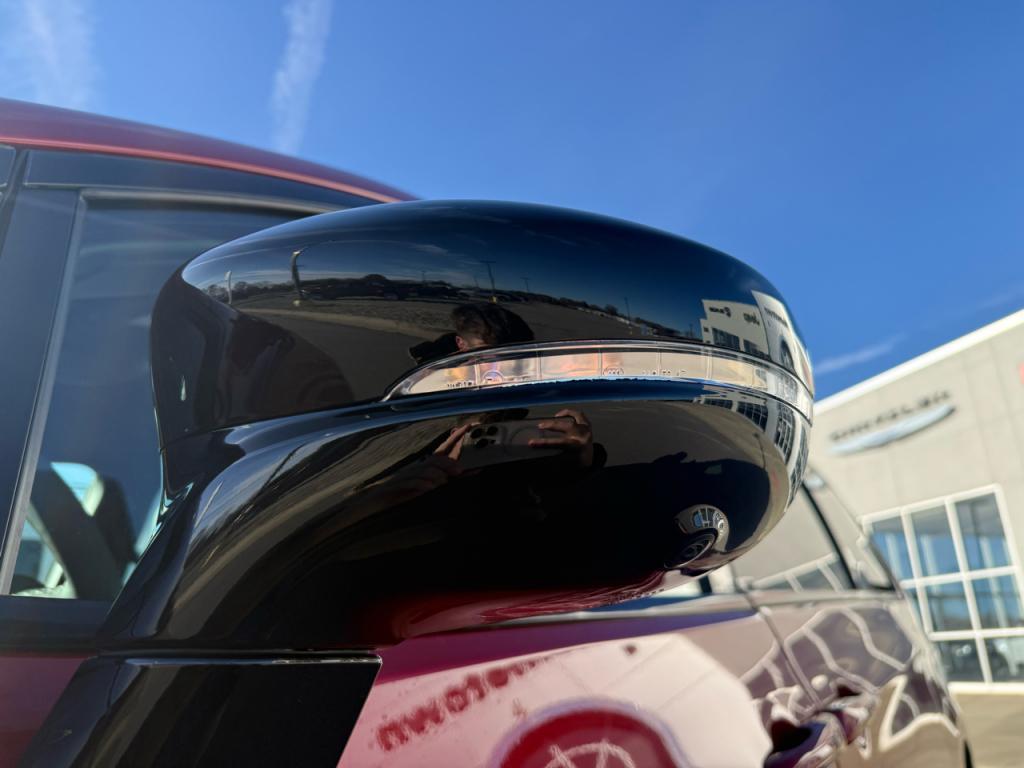 new 2026 Chrysler Pacifica car, priced at $43,918