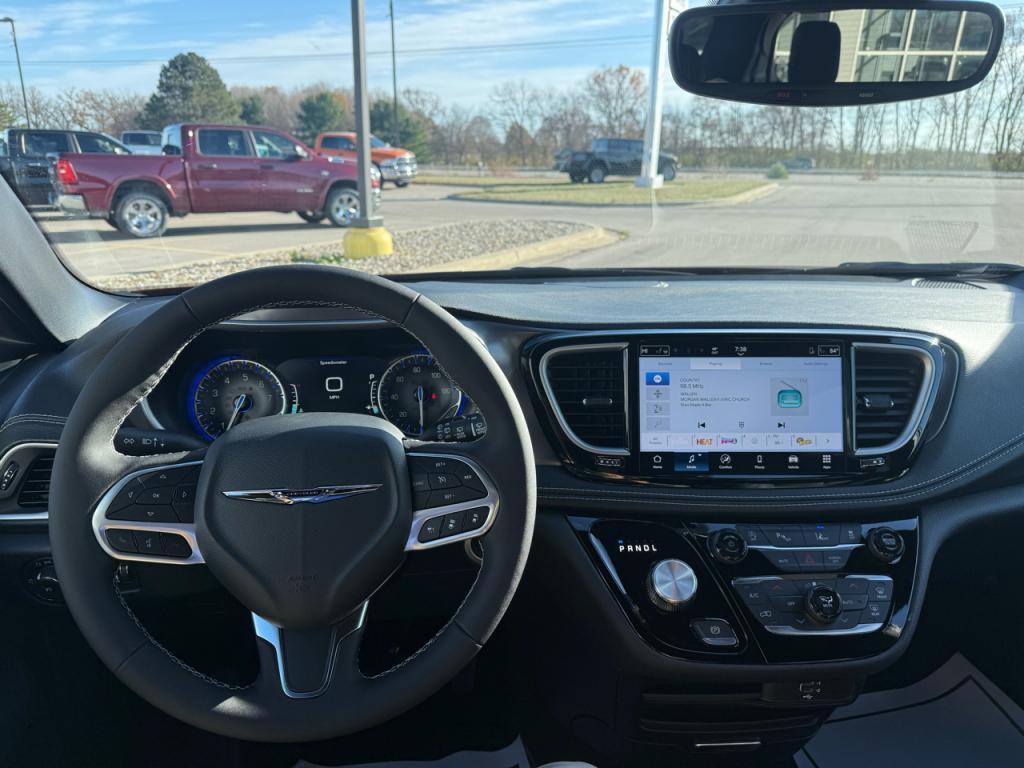 new 2026 Chrysler Pacifica car, priced at $43,918