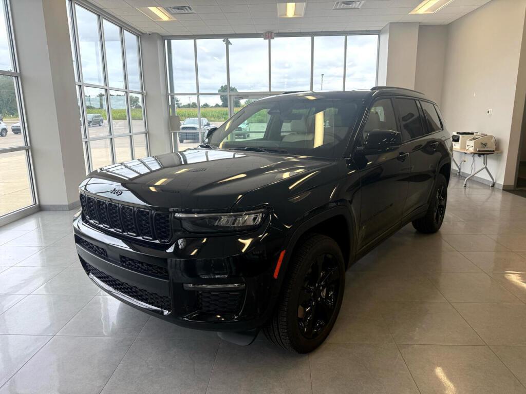 new 2025 Jeep Grand Cherokee L car, priced at $52,404