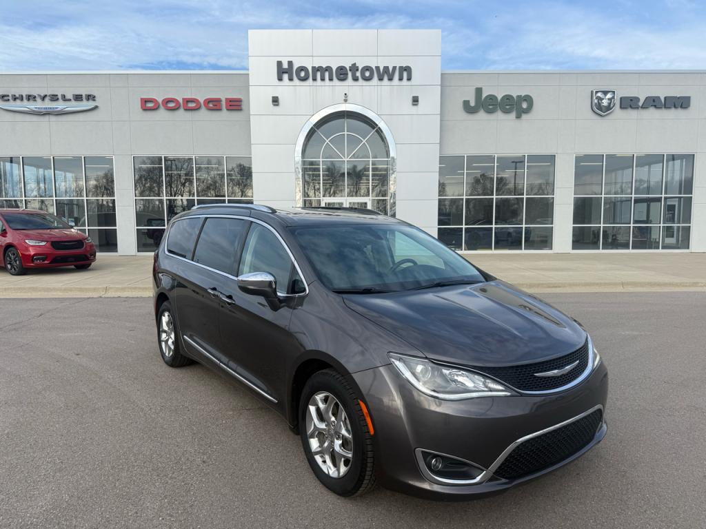 used 2017 Chrysler Pacifica car, priced at $13,995