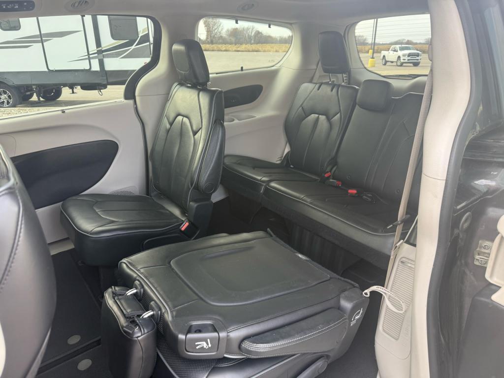 used 2017 Chrysler Pacifica car, priced at $13,488