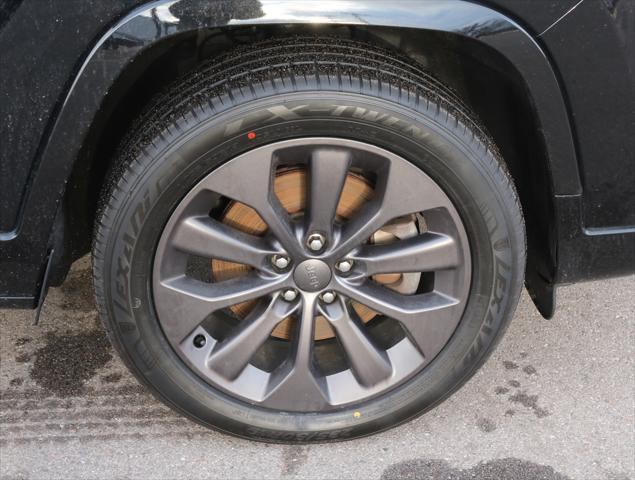 used 2019 Jeep Cherokee car, priced at $23,995