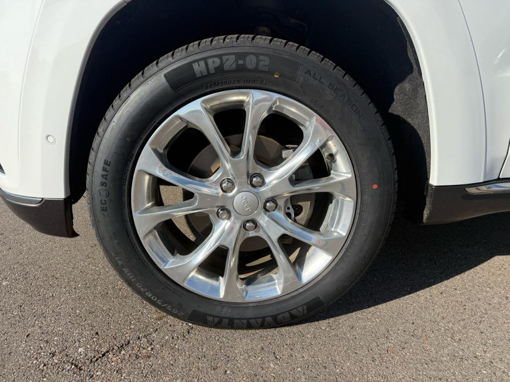 used 2020 Jeep Grand Cherokee car, priced at $28,995