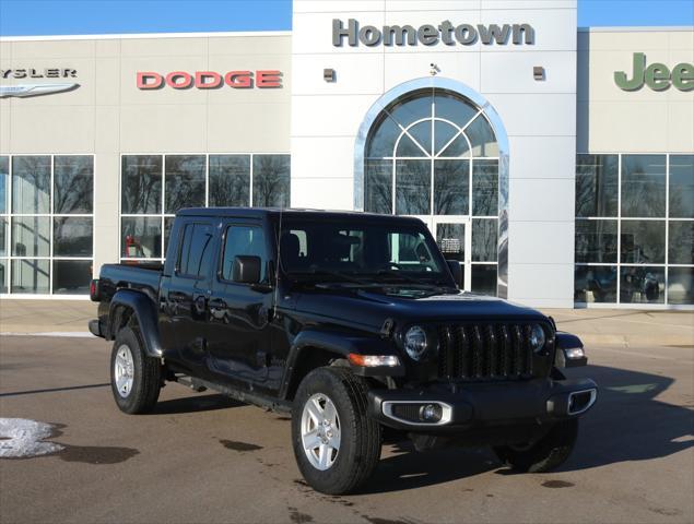 used 2022 Jeep Gladiator car, priced at $33,495