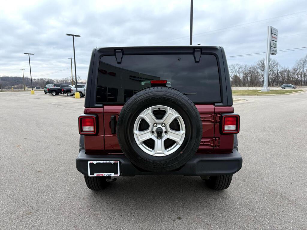 used 2021 Jeep Wrangler Unlimited car, priced at $28,188