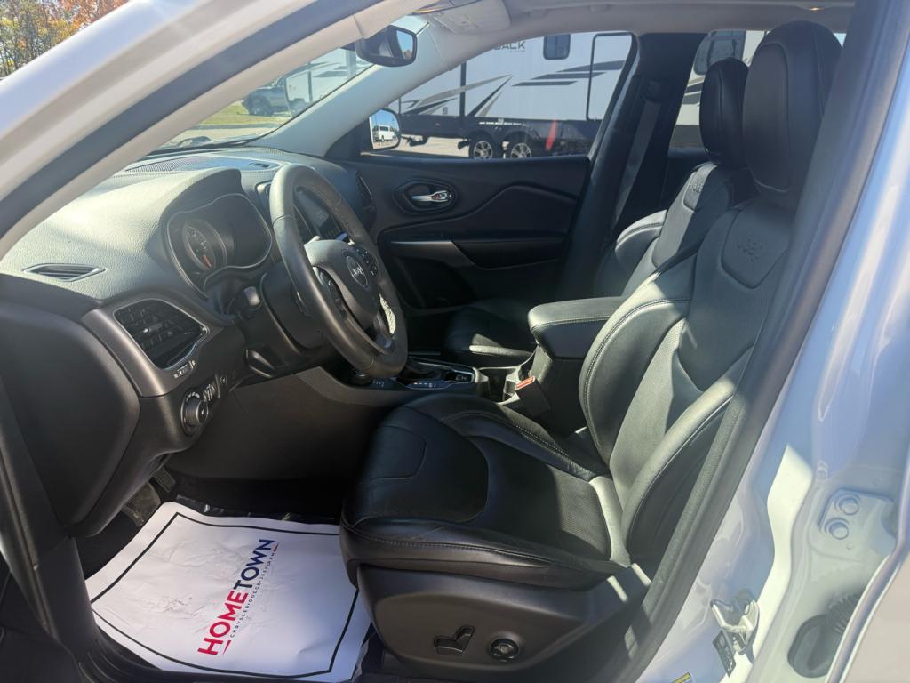 used 2021 Jeep Cherokee car, priced at $24,995