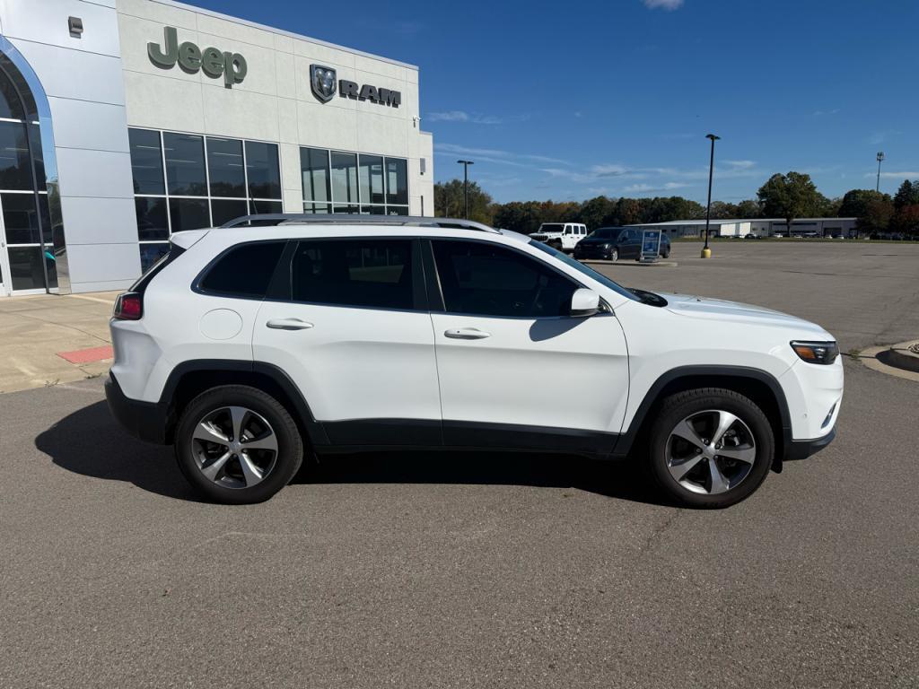 used 2021 Jeep Cherokee car, priced at $24,995