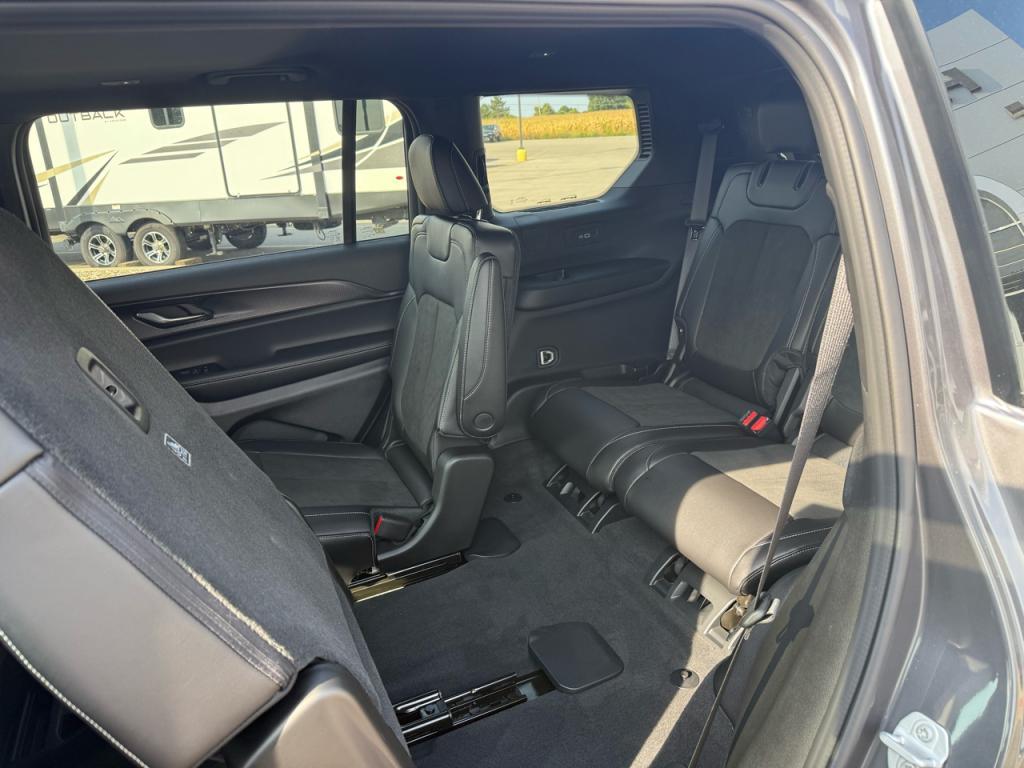 new 2025 Jeep Grand Cherokee L car, priced at $45,543