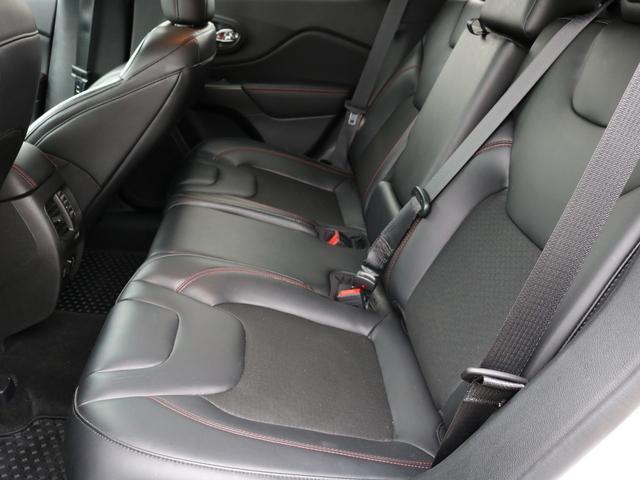 used 2021 Jeep Cherokee car, priced at $25,449