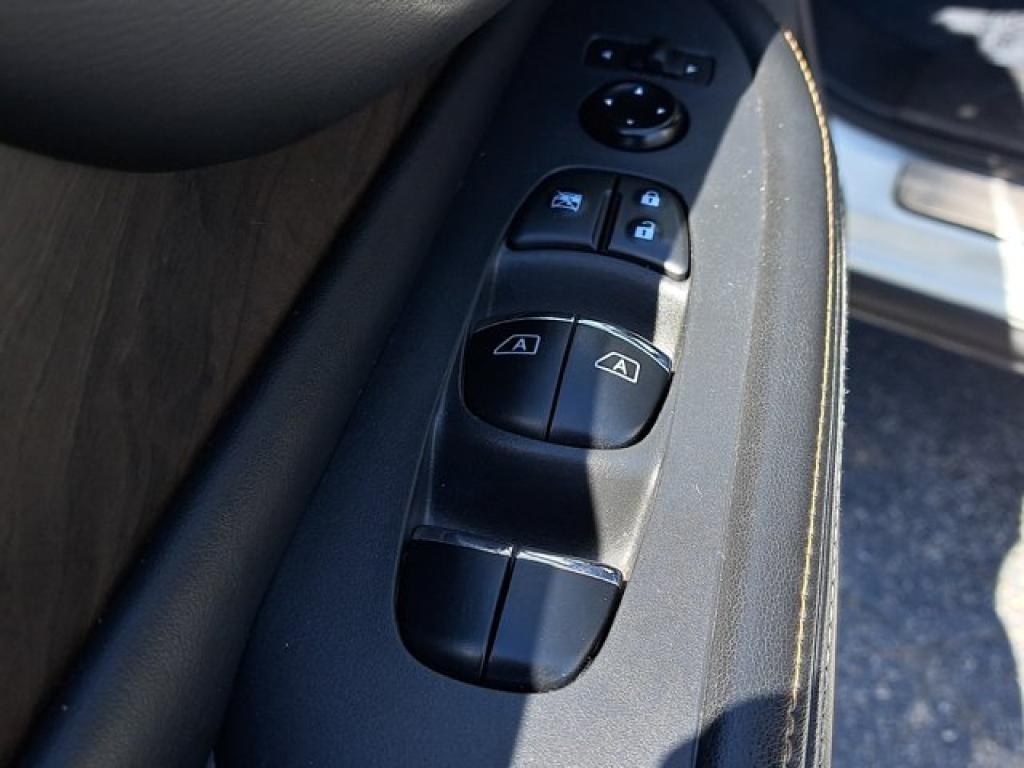 used 2022 Nissan Murano car, priced at $21,611