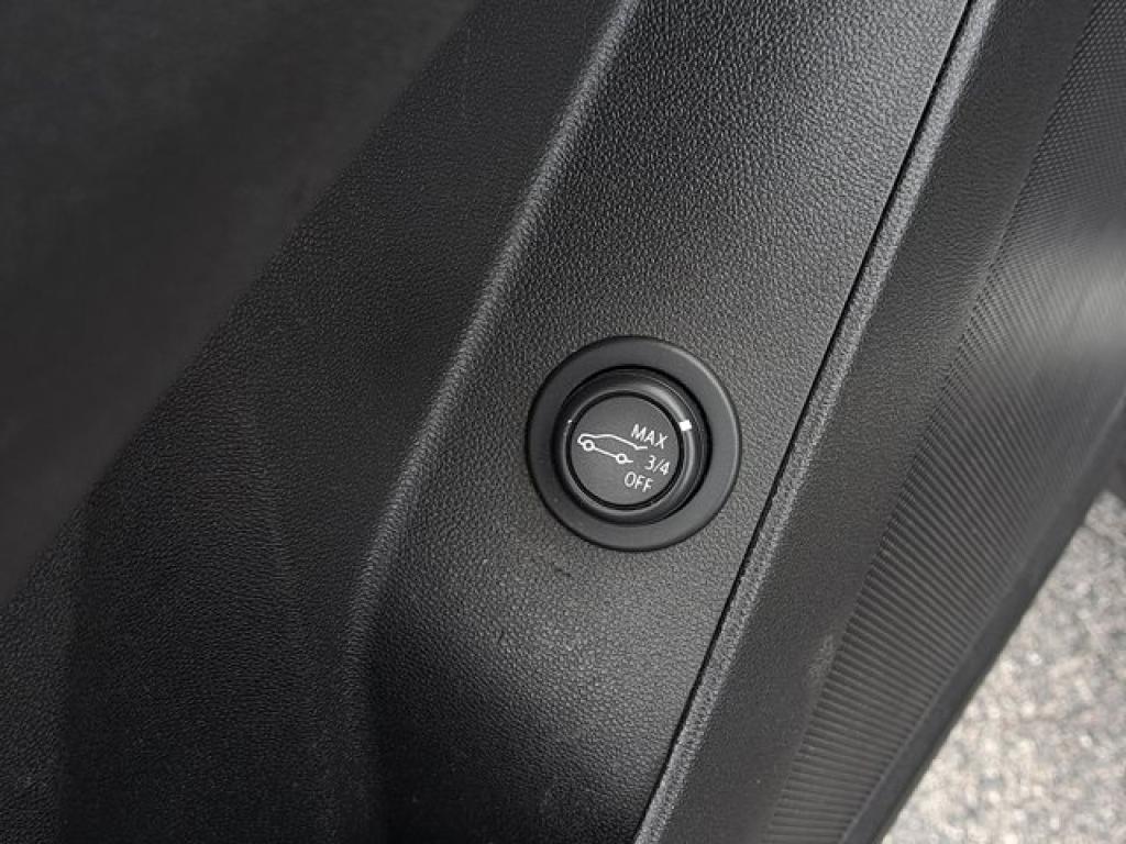 used 2021 Chevrolet Equinox car, priced at $12,665
