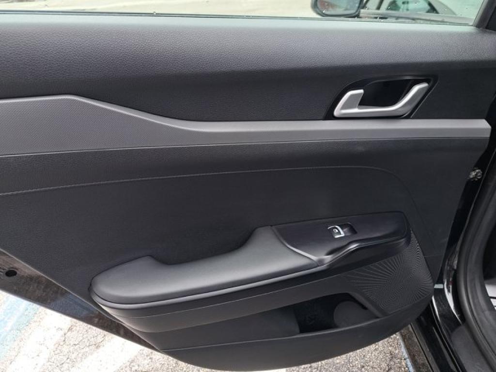 used 2023 Kia K5 car, priced at $18,691