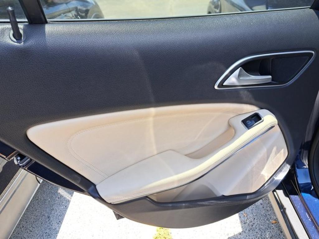 used 2019 Mercedes-Benz GLA 250 car, priced at $20,871