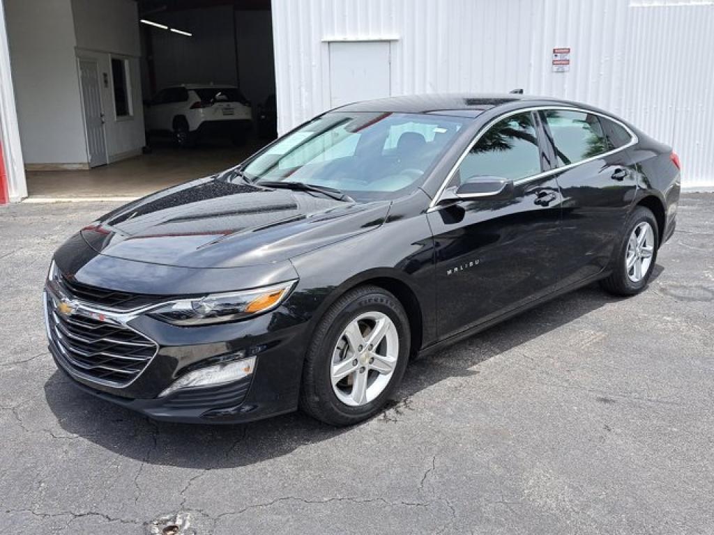 used 2024 Chevrolet Malibu car, priced at $16,991