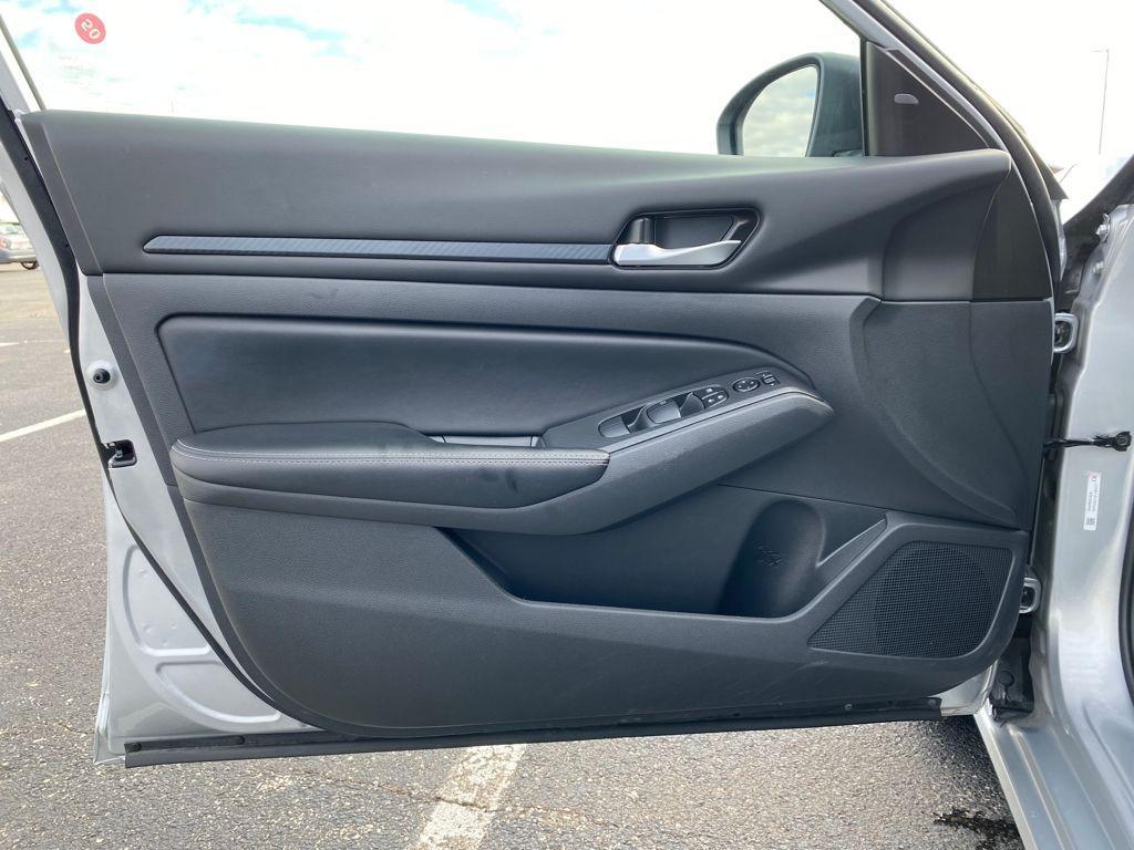 used 2024 Nissan Altima car, priced at $21,137