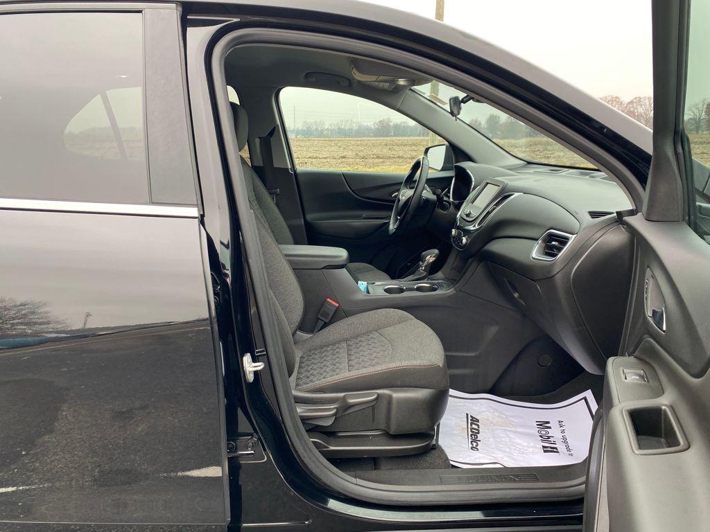 used 2023 Chevrolet Equinox car