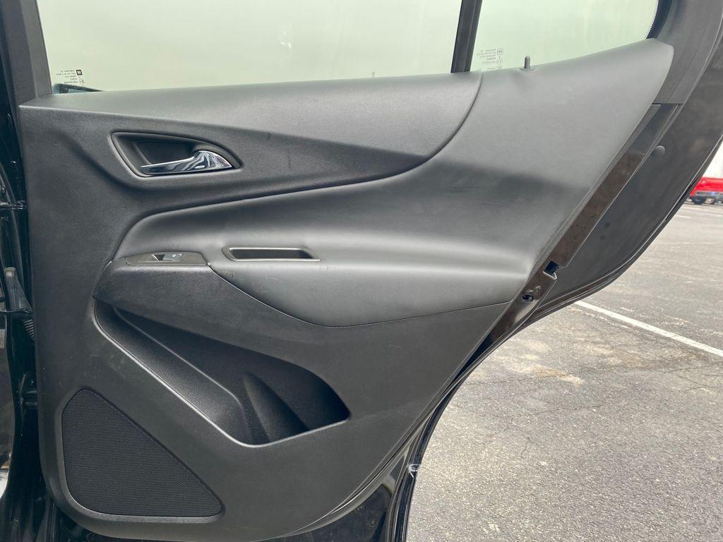 used 2023 Chevrolet Equinox car