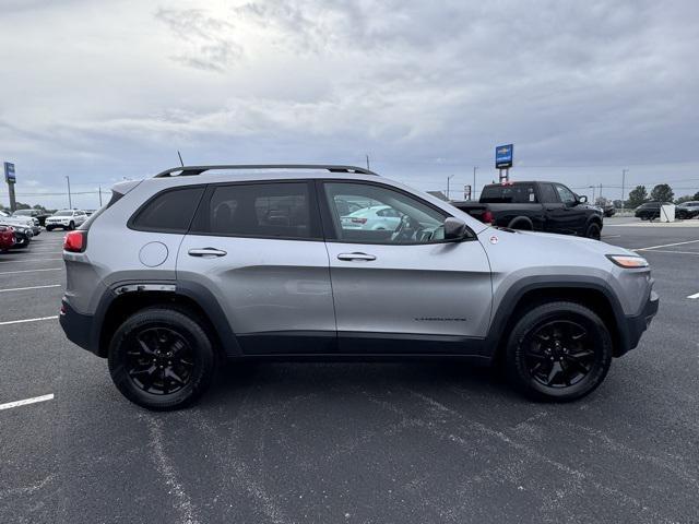 used 2016 Jeep Cherokee car, priced at $15,991