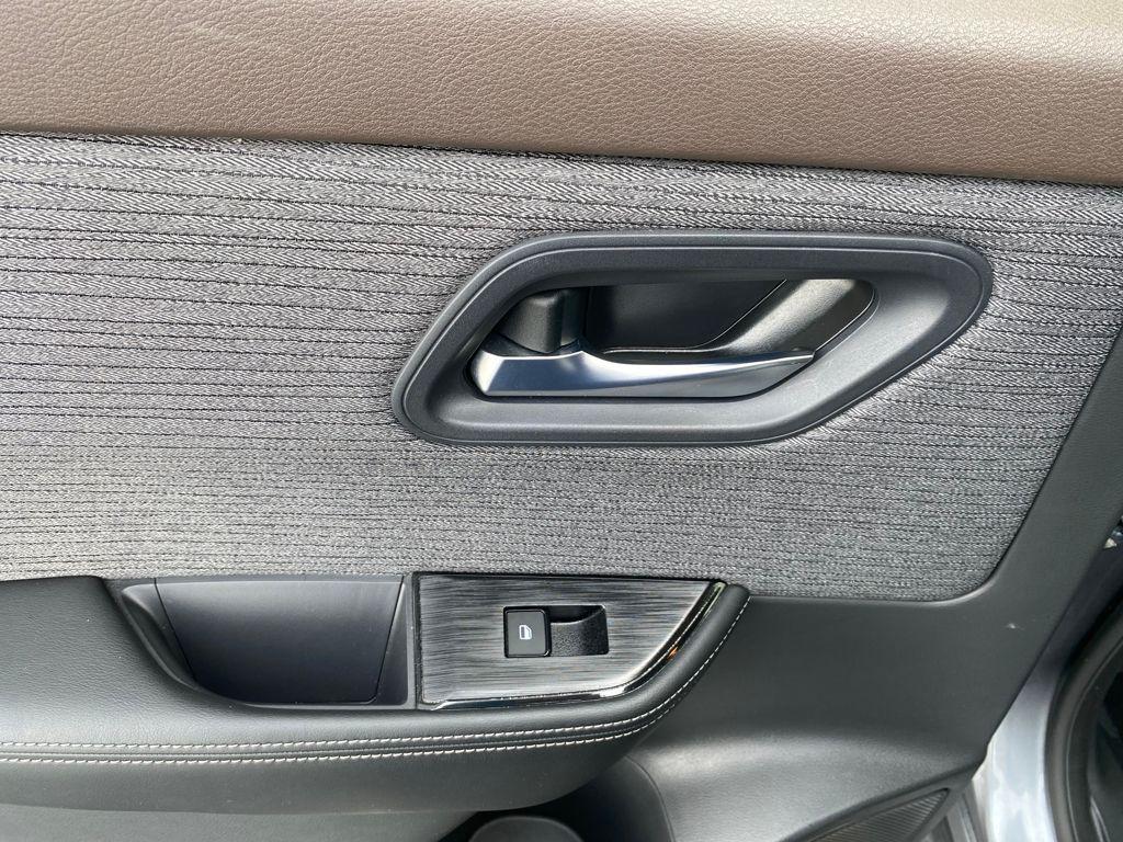 used 2023 Nissan Rogue car