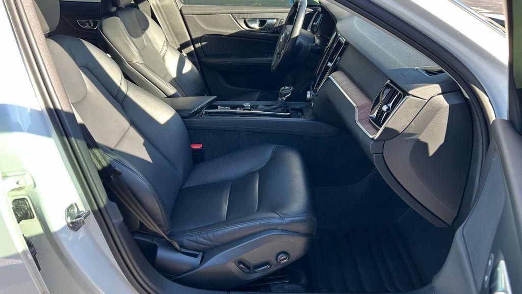 used 2021 Volvo S60 car, priced at $24,999