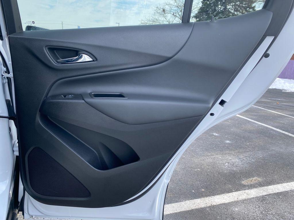 used 2022 Chevrolet Equinox car