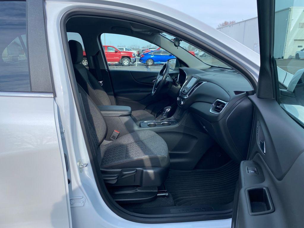 used 2022 Chevrolet Equinox car