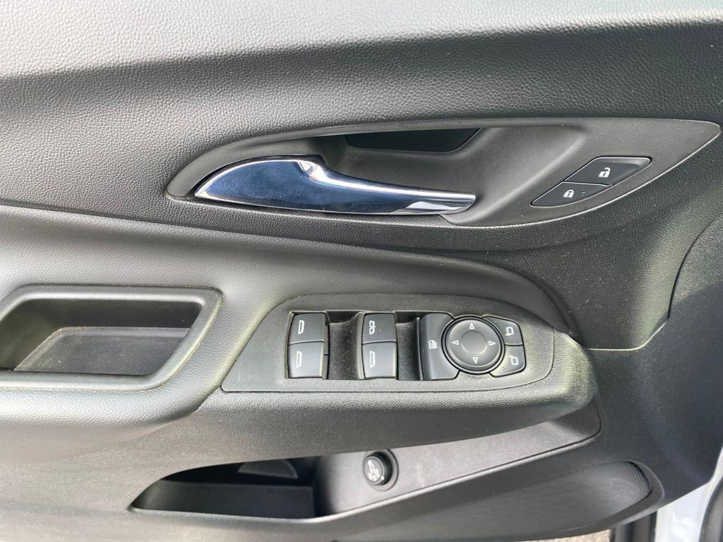 used 2022 Chevrolet Equinox car