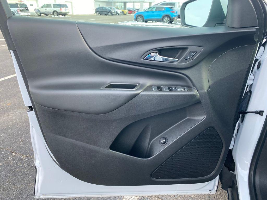 used 2022 Chevrolet Equinox car