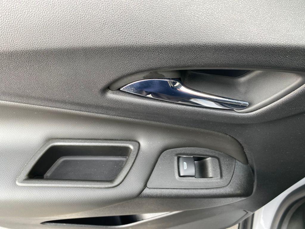 used 2022 Chevrolet Equinox car