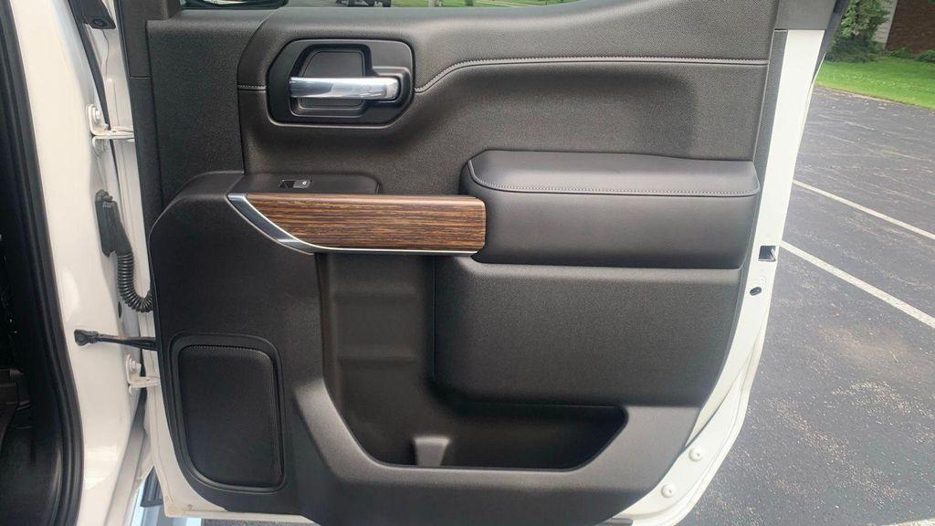 used 2022 Chevrolet Silverado 1500 car, priced at $44,978