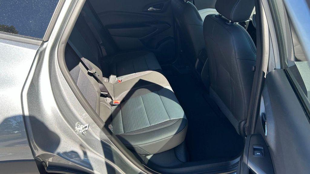 new 2025 Chevrolet Trax car, priced at $25,485