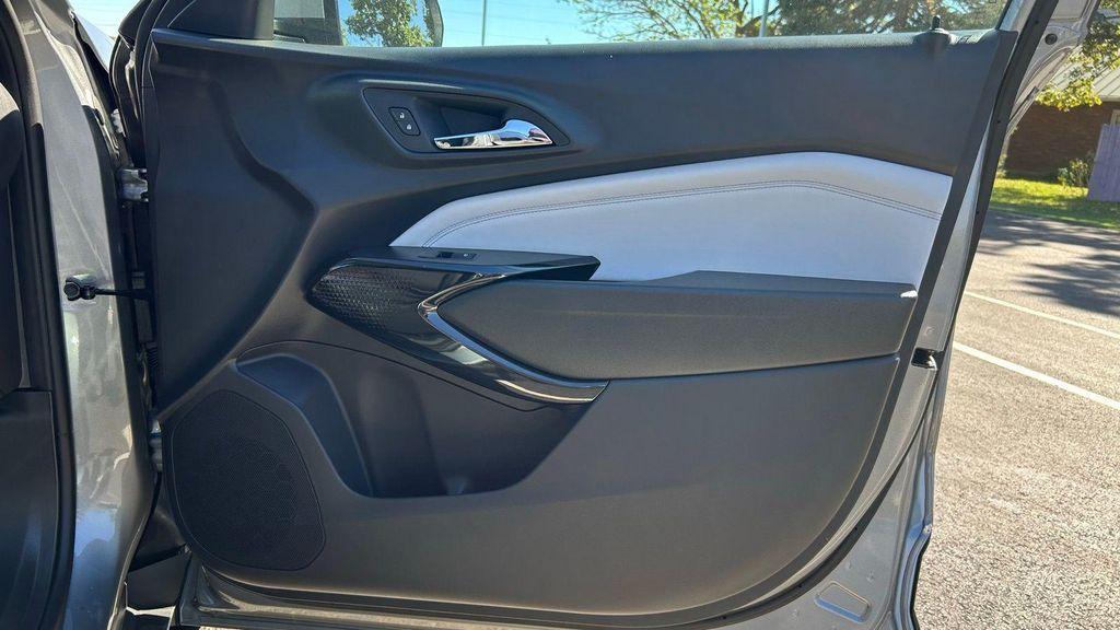 new 2025 Chevrolet Trax car, priced at $25,485