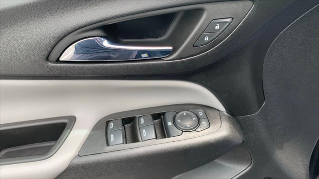 used 2022 Chevrolet Equinox car, priced at $19,477