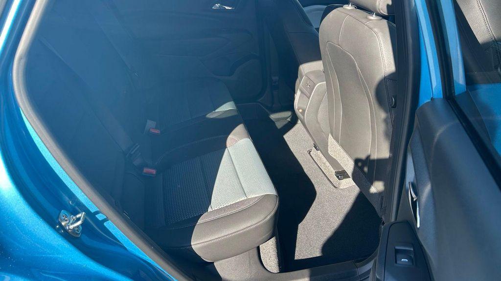 new 2025 Chevrolet Trax car, priced at $24,490