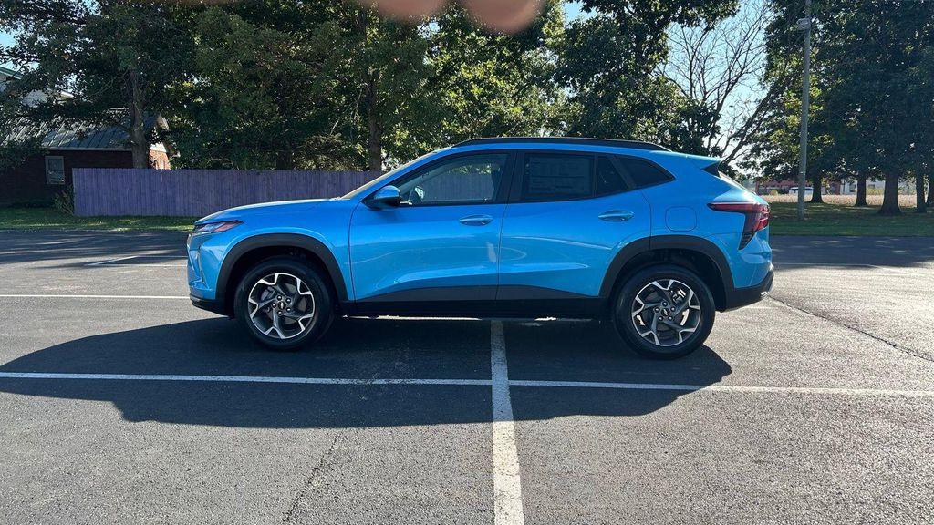 new 2025 Chevrolet Trax car, priced at $24,490