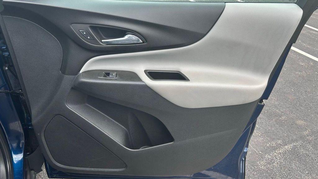 used 2022 Chevrolet Equinox car, priced at $22,978