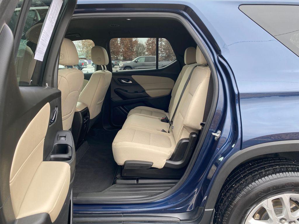 used 2022 Chevrolet Traverse car, priced at $20,000