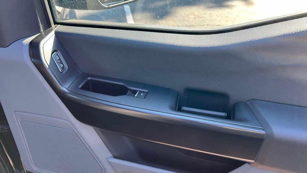 used 2021 Ford F-150 car, priced at $24,999