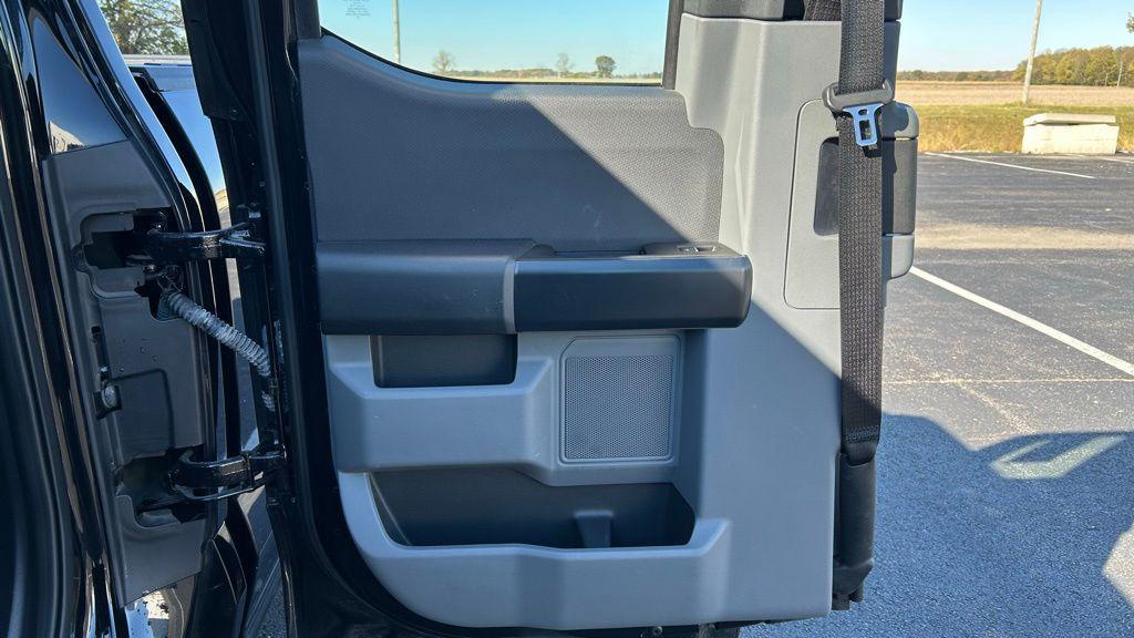 used 2021 Ford F-150 car, priced at $24,999