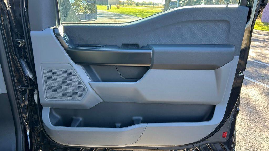 used 2021 Ford F-150 car, priced at $24,999