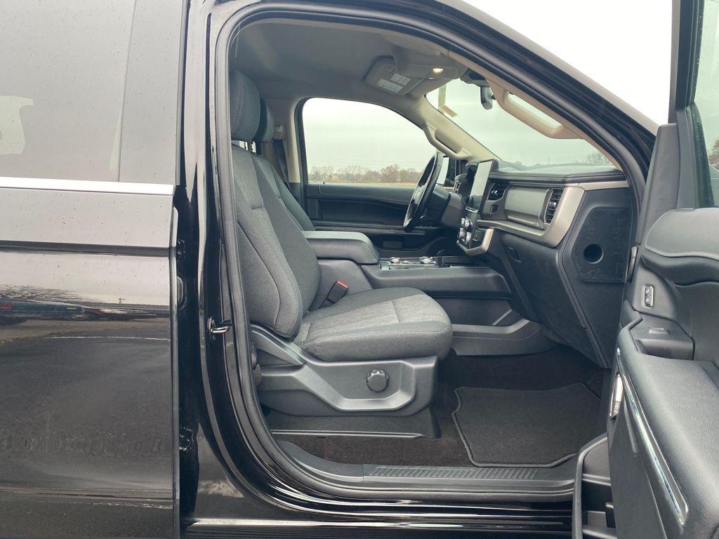 used 2022 Ford Expedition car, priced at $33,478