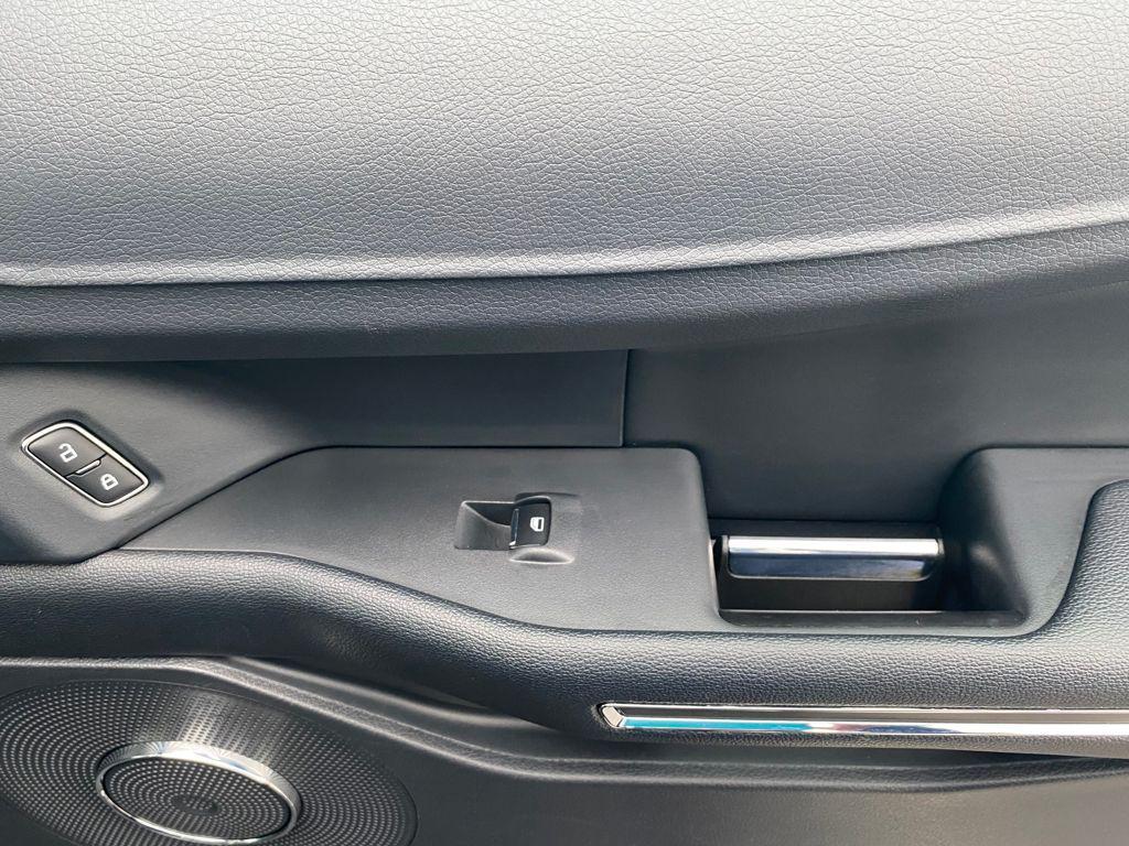 used 2022 Ford Expedition car, priced at $33,478